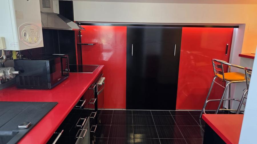 Apartament cu 2 camere decomandat, mobilat în Steaua