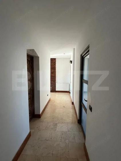 Casă cu 3 camere cu Teren 980 Mp în Valea