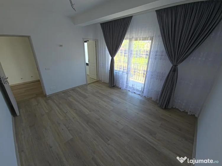 Vila stil mediteranean Ovidiu pozi?ie excelenta 4 camere - 5