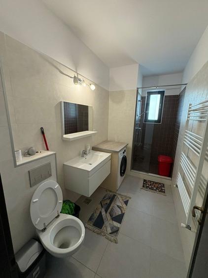 Apartament cu 2 camere nedecomandat în Radu Negru