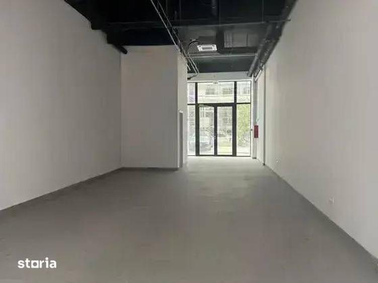 Spațiu comercial, de 84 mp, în Central