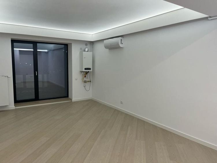Apartament cu 2 camere decomandat în Exterior Vest