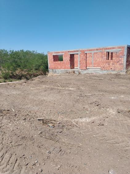 Casă cu 3 camere în Călugăreni