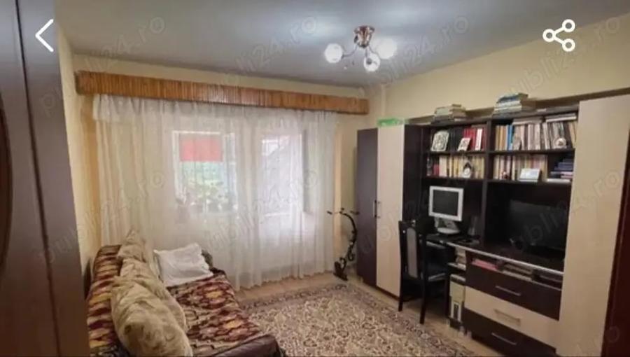 Apartament cu 2 camere decomandat în Beclean