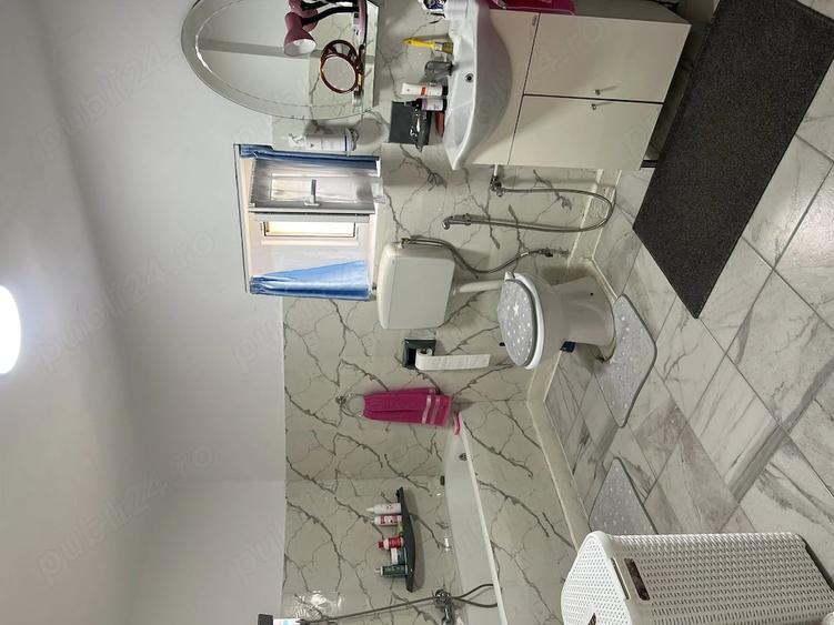 Casă cu 3 camere cu Teren 559 Mp în Central