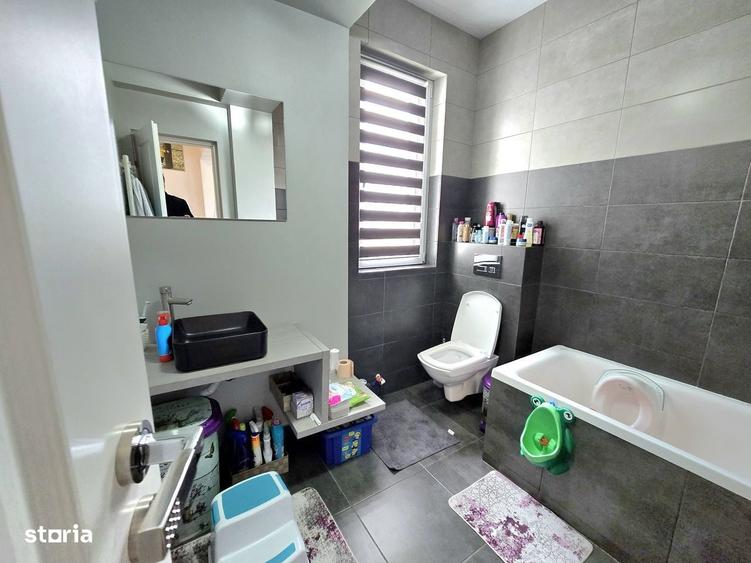 Apartament cu 3 camere în Breazu