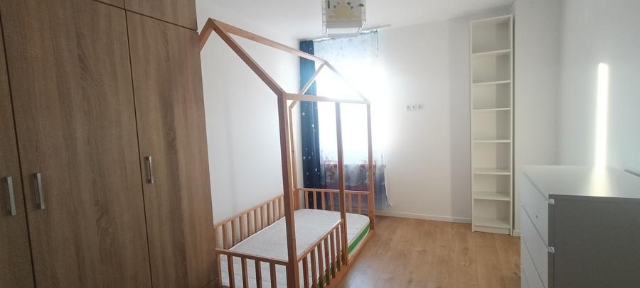 Inchiriez apartament 3 camere, 70 mp + Terasa 20 mp,Zona BMW, Floresti - 12