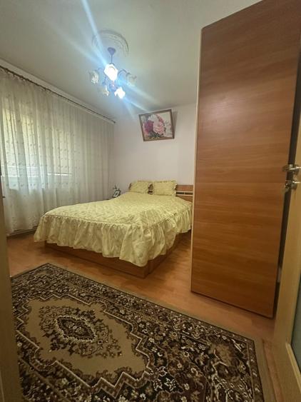 Apartament cu 2 camere decomandat, mobilat în Călărași