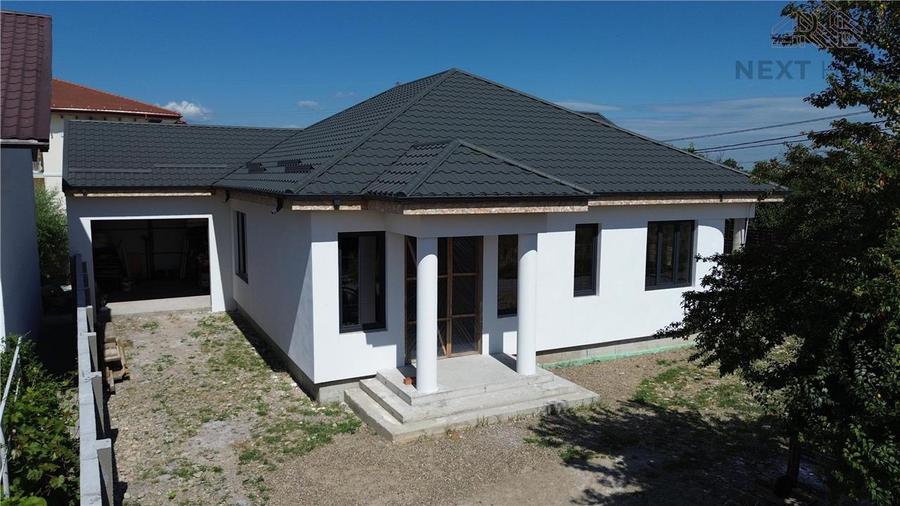 Casă cu 3 camere cu Garaj în Gară
