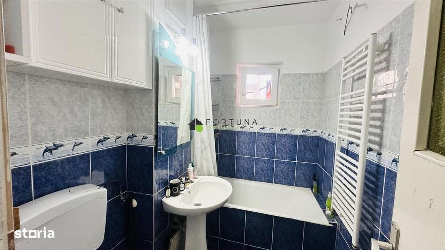 Apartament cu 3 camere decomandat în Central