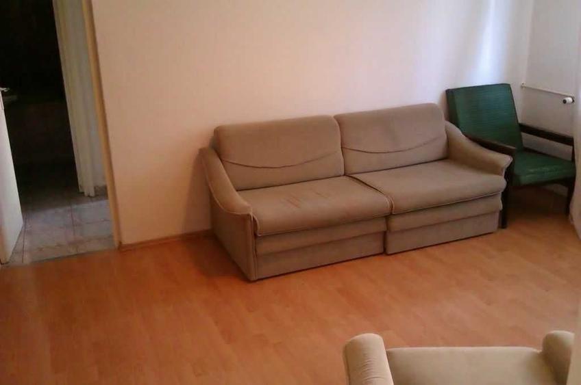 Inchiriez apartament 3 camere semidecomandat in Manastur - La Terenuri - McDrive - Bucegi - 1