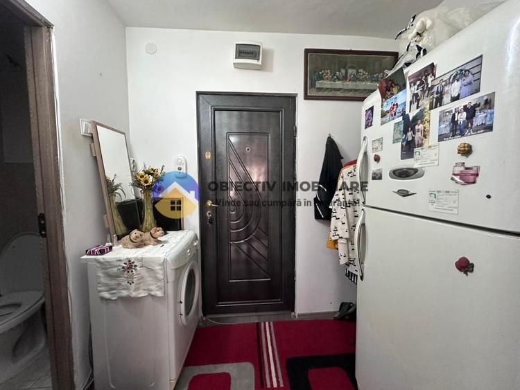 Garsonieră semidecomandată, mobilată în Dărmănești
