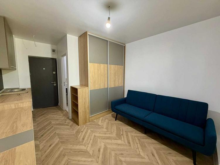 Garsonieră semidecomandată în Central