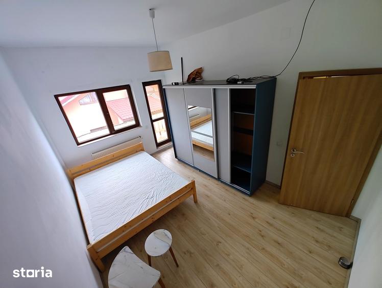 Apartament cu 3 camere, mobilat în Central