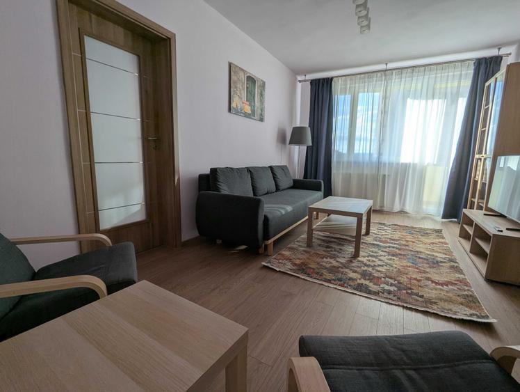 Apartament cu 2 camere semidecomandat în Central