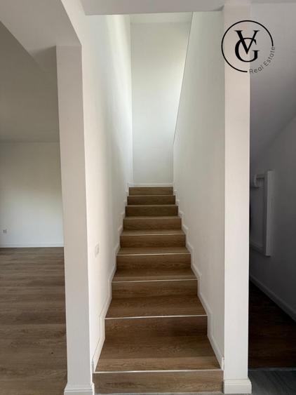Duplex cu 4 camere cu Canalizare în Corbeanca