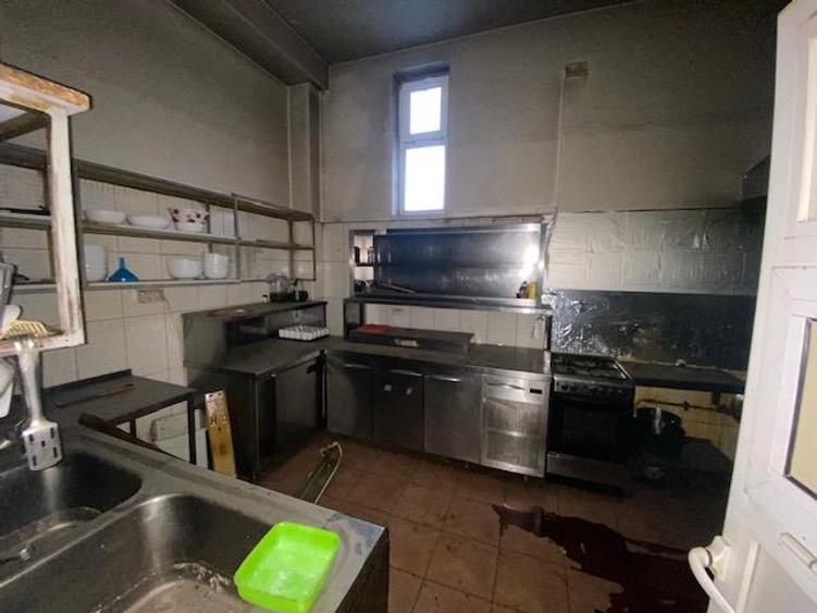Spațiu comercial, de 200 mp, în Central