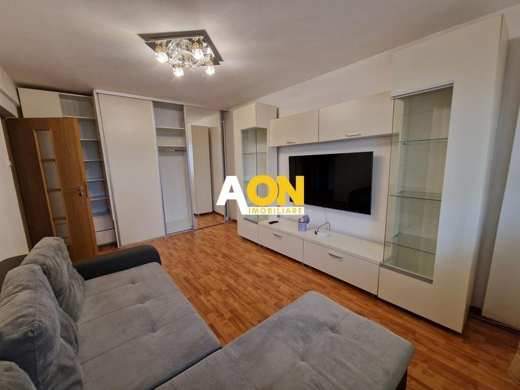 Apartament cu 2 camere decomandat, mobilat în Cetate — fotografia 2