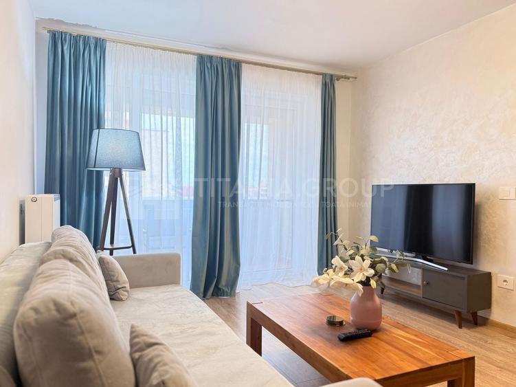 Apartament cu 2 camere decomandat, mobilat în Tractorul