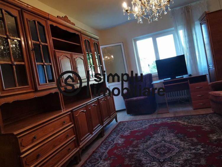 Apartament cu 2 camere decomandat în 1 Mai