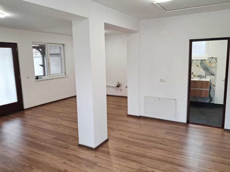 Casă cu 2 camere în Lotus