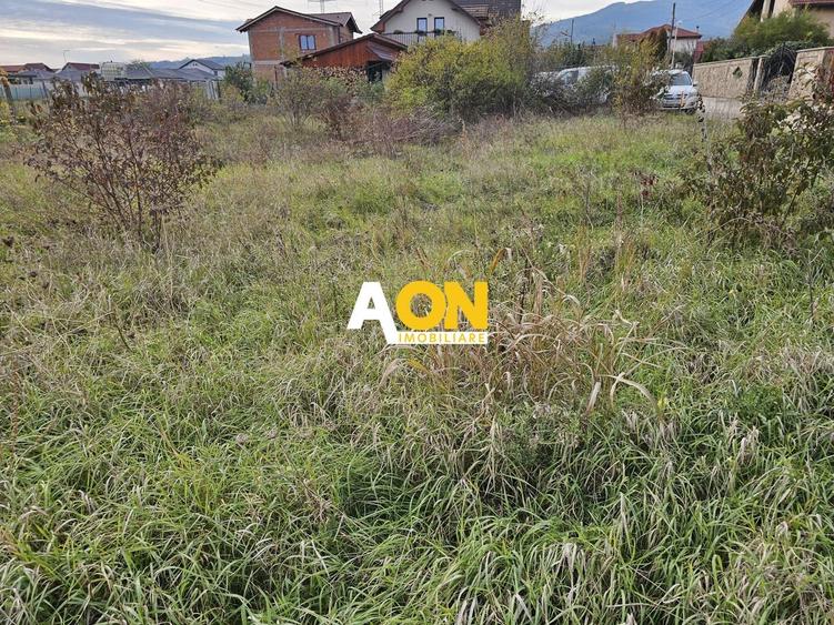 Teren Construcții intravilan de 585 mp, în Micești