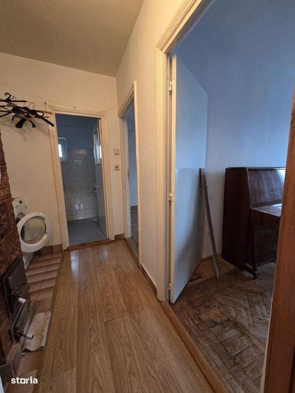 Apartament cu 4 camere decomandat în Central