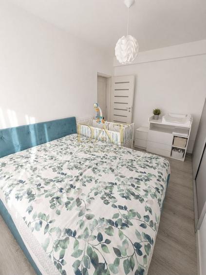 Apartament cu 4 camere în Baciu