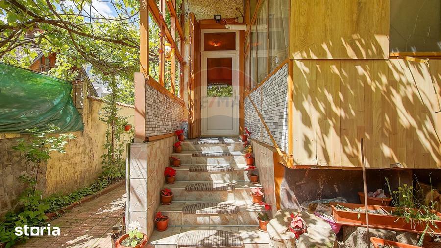 Casă cu 2 camere semidecomandat cu Teren 151 Mp în Bartolomeu