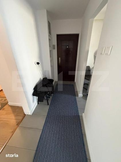 Apartament cu 4 camere decomandat în Central