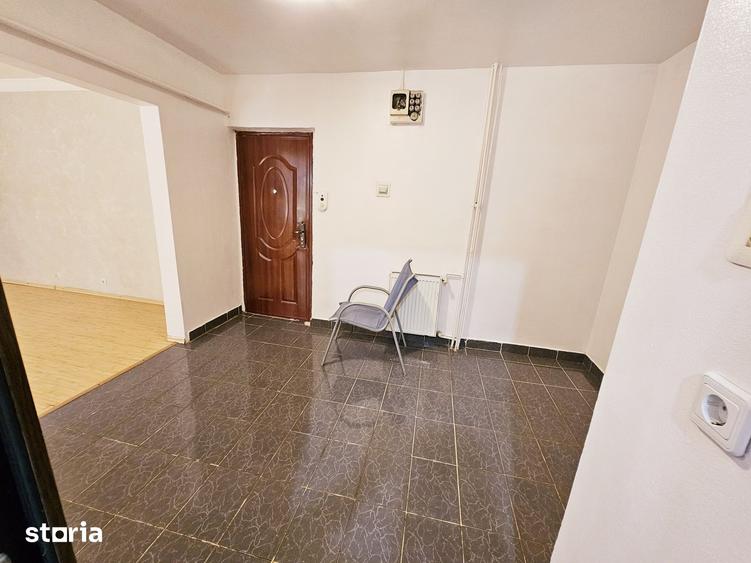 Apartament cu 2 camere semidecomandat în Vest