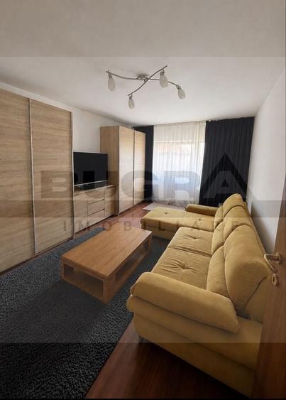 Apartament cu 2 camere decomandat în Plopilor
