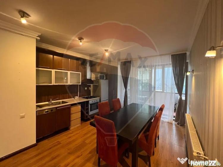 Apartament cu 3 camere semidecomandat în Domenii