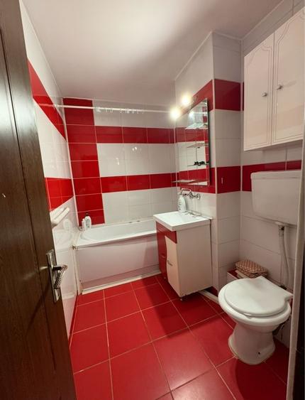 Apartament cu 2 camere semidecomandat în Grigorescu
