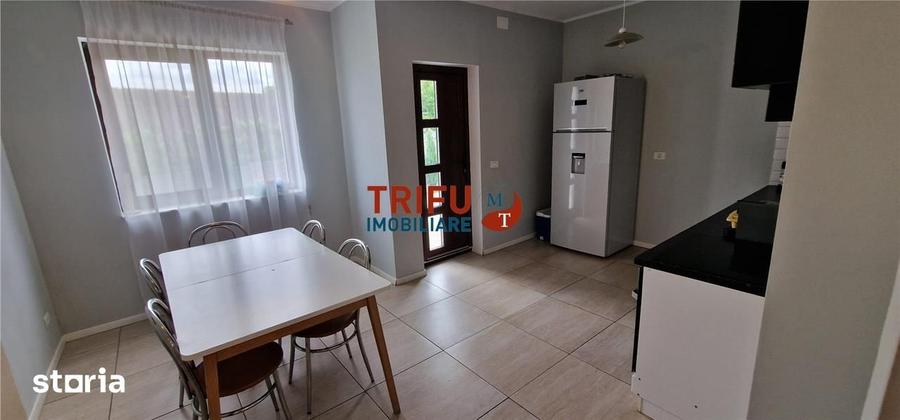 Spațiu comercial, de 390 mp, în Cetate