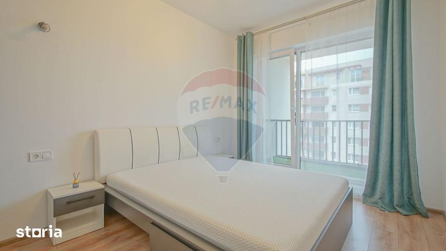 Apartament cu 2 camere decomandat, mobilat în Tractorul