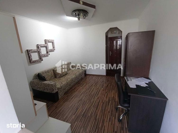 Garsonieră decomandată în Nicolina