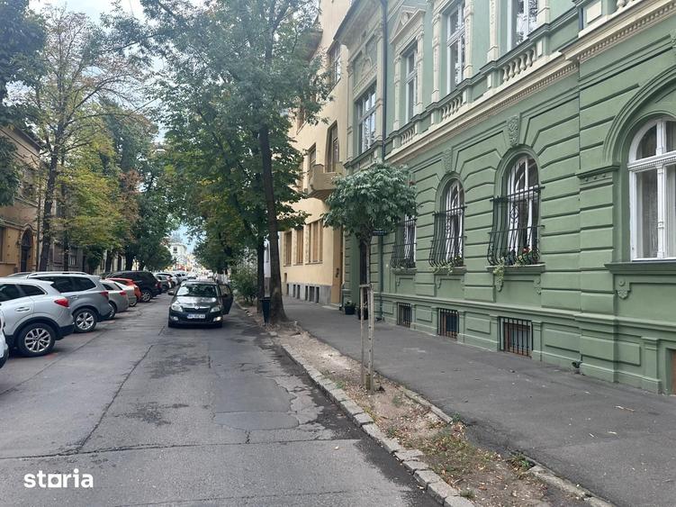 Spațiu comercial, de 107 mp, în Orașul Nou