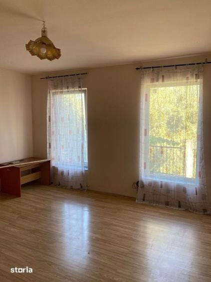 Casă cu 4 camere cu Teren 150 Mp în Săcălaz