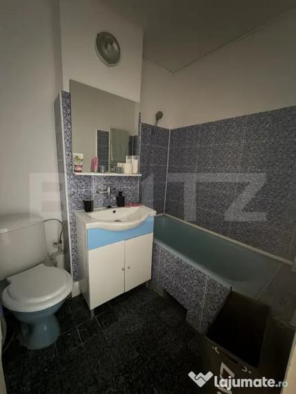 Apartament cu 3 camere decomandat în Tudor