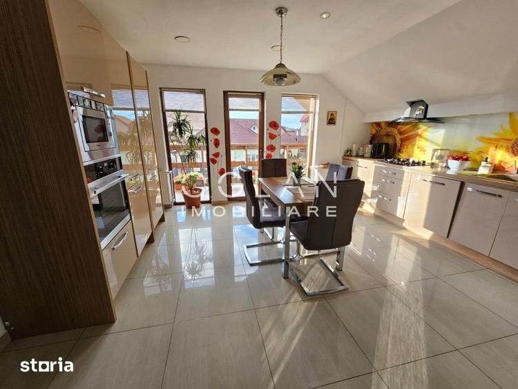 Casă cu 8 camere cu Teren 924 Mp în Valea Aurie