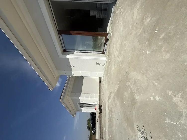Casă cu 3 camere cu Teren 735 Mp în Urseni