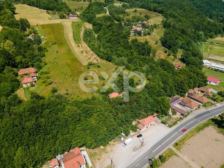 Casă individuală cu 3 camere cu Teren 3288 Mp în Bucea