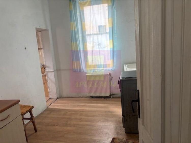 Casă cu 3 camere cu Teren 210 Mp în Floreasca