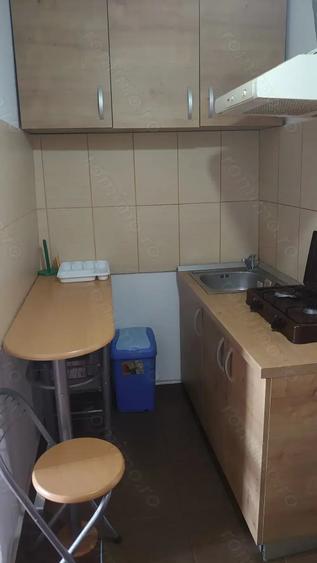 Garsonieră decomandată, mobilată în Steaua