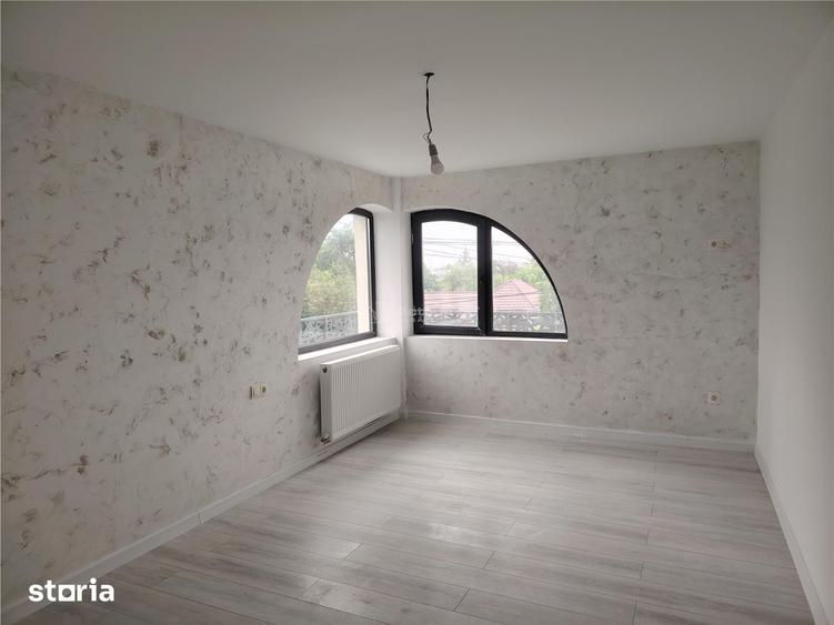 Casă cu 4 camere decomandat cu Teren 600 Mp în Lipănești