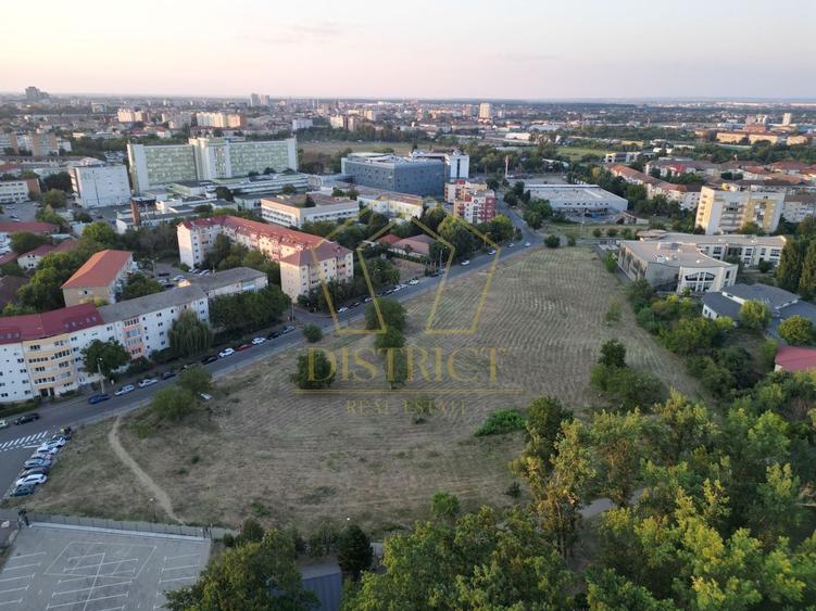 Teren Construcții intravilan de 3855 mp, în Spitalul Județean