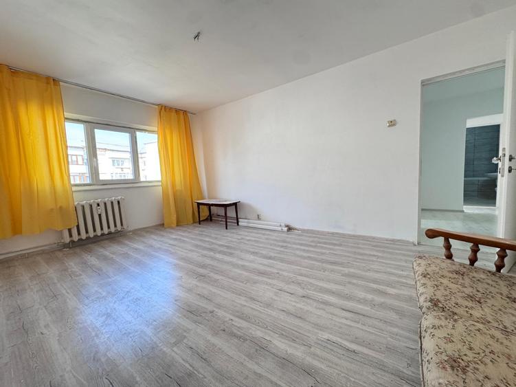 Apartament cu 2 camere decomandat în Nord