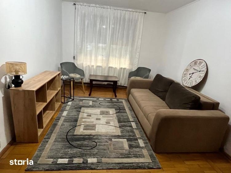 Apartament cu 2 camere semidecomandat în Colentina