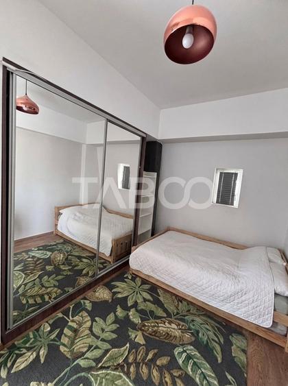 Penthouse cu 3 camere decomandat, mobilat în Cisnădie